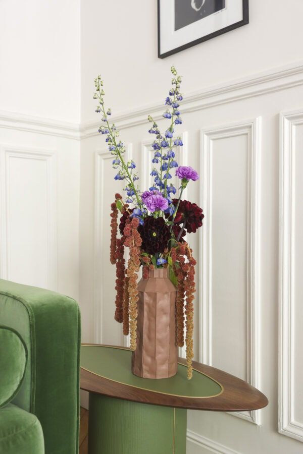 Les vases par <br/><small>Paola Paronetto</small>