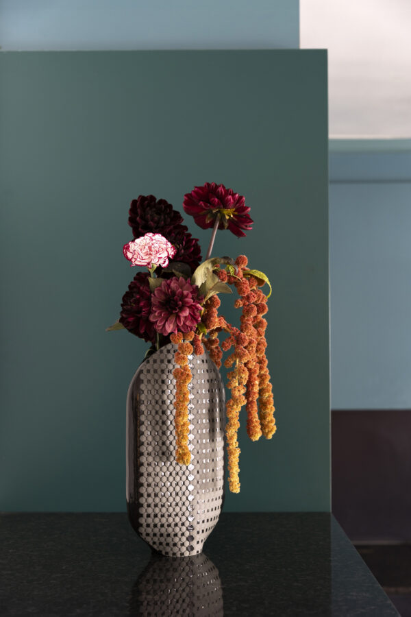 Les vases  par <br/><small>Hélène Morbu</small>
